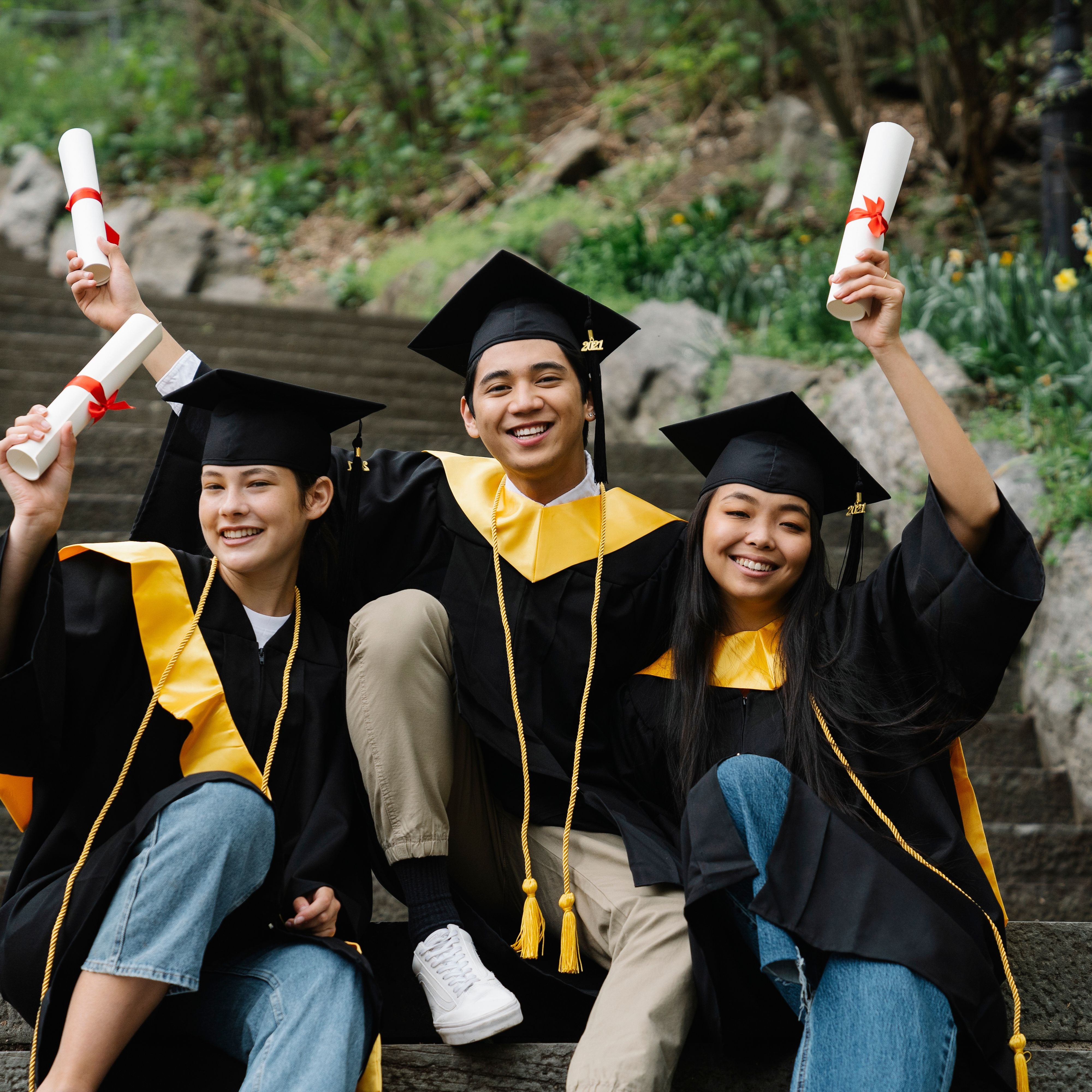 What Makes a Unique Graduation Gifts? – Oh, Susannah