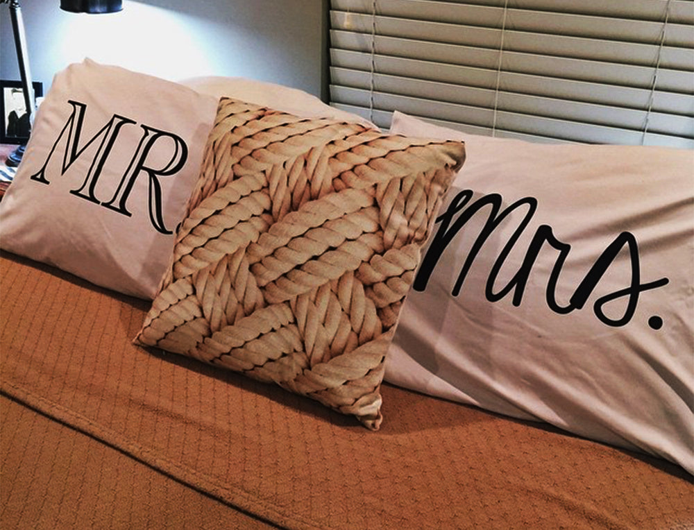 Choosing a Wedding Gift the Couple Can Use
