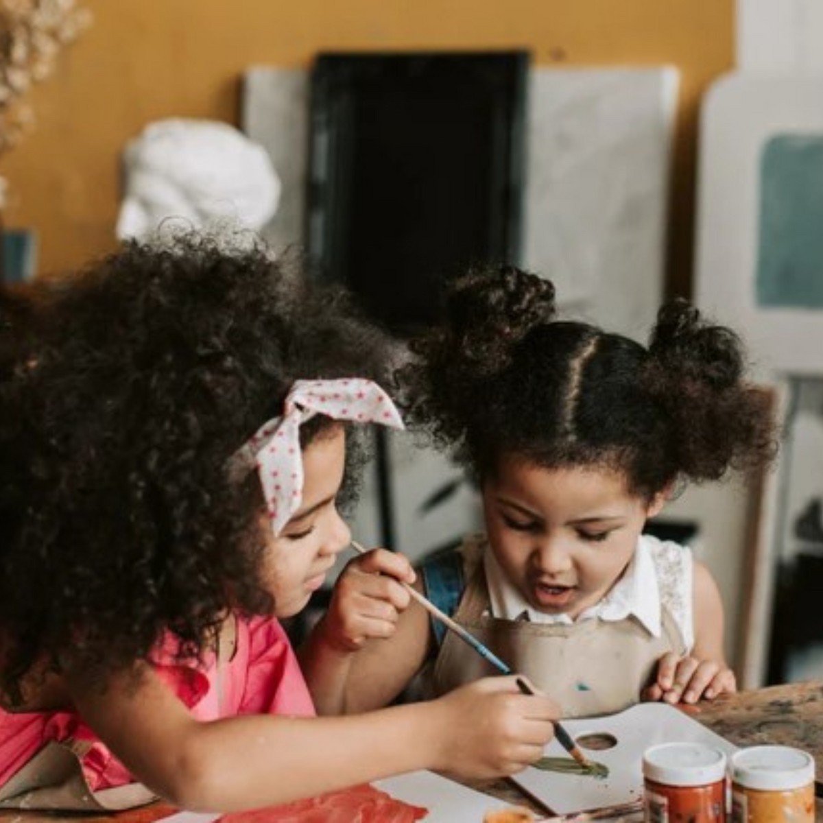 Helping Kids Choose and Share Art Projects