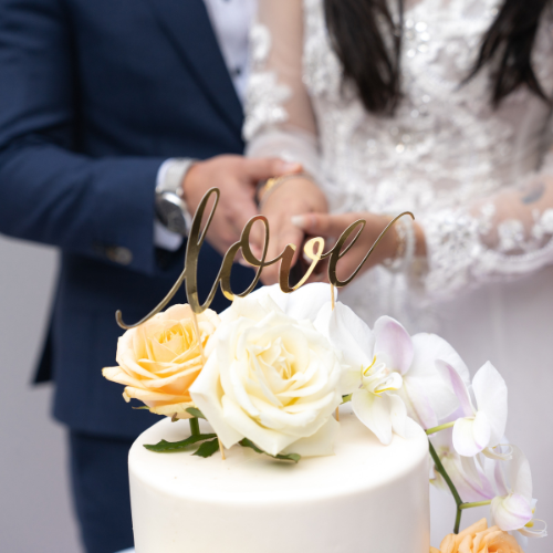 Wedding Gift Ideas: Registry Items, Experiences and Pillowcases