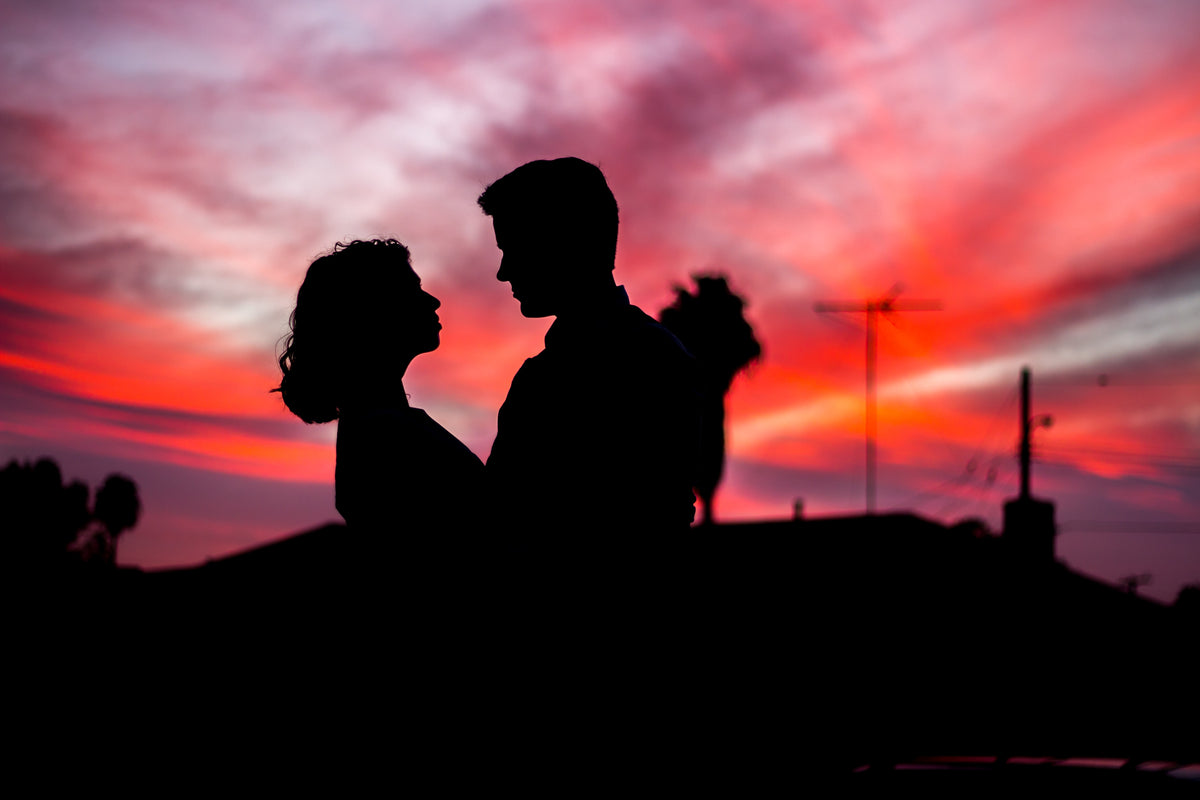 11 Ways to Stay in Touch in a Long-Distance Relationship