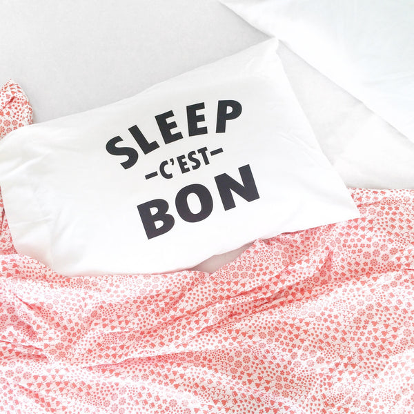 Sleep c'est Bon 20" x 30" Pillow Cover