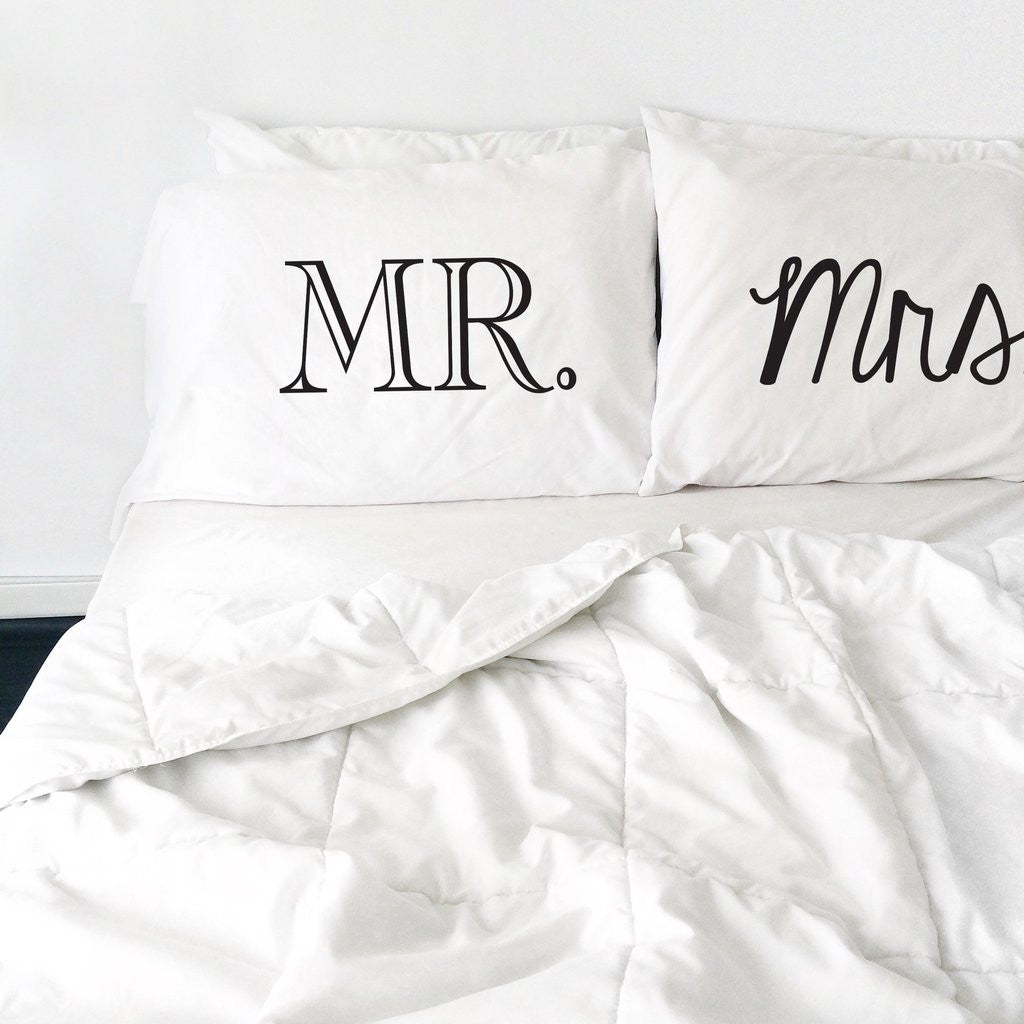 Mr & Mrs Couples Pillowcases (Mixed Font)